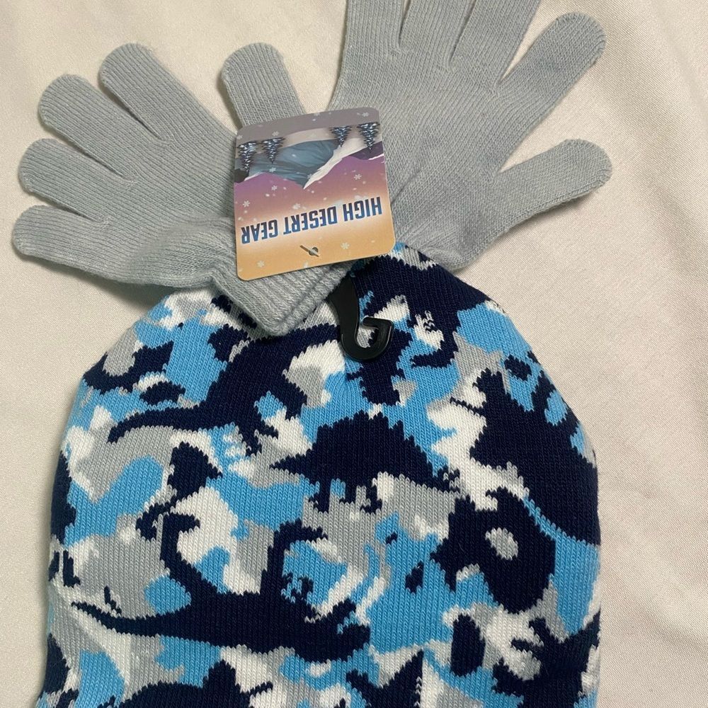New dinosaur camp high desert blue beanie hat and gray gloves boys set onesize